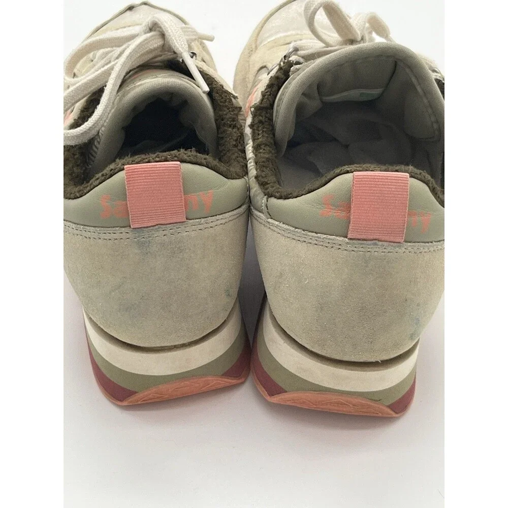 Saucony shoes have